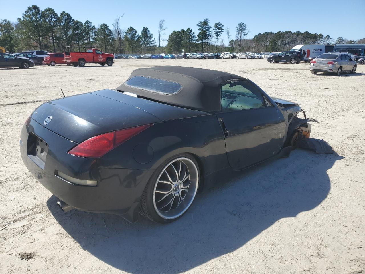 Photo 2 VIN: JN1AZ36A14M251932 - NISSAN 350Z 