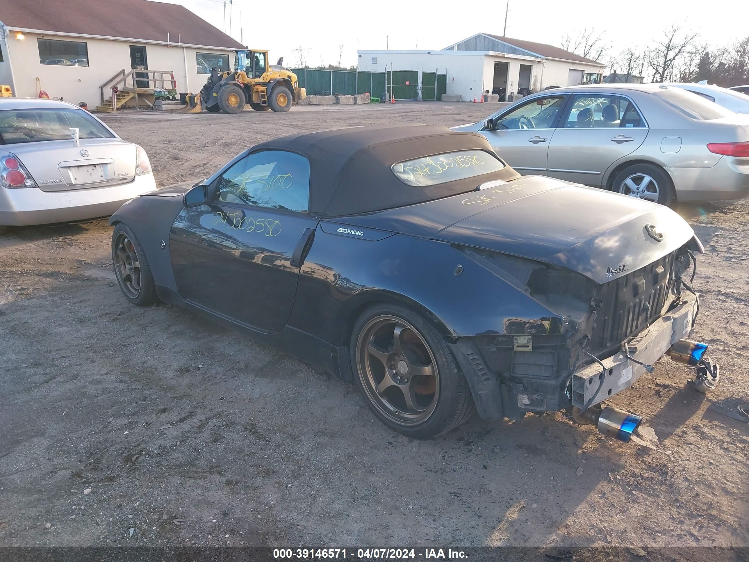 Photo 2 VIN: JN1AZ36A16M480548 - NISSAN 350Z 