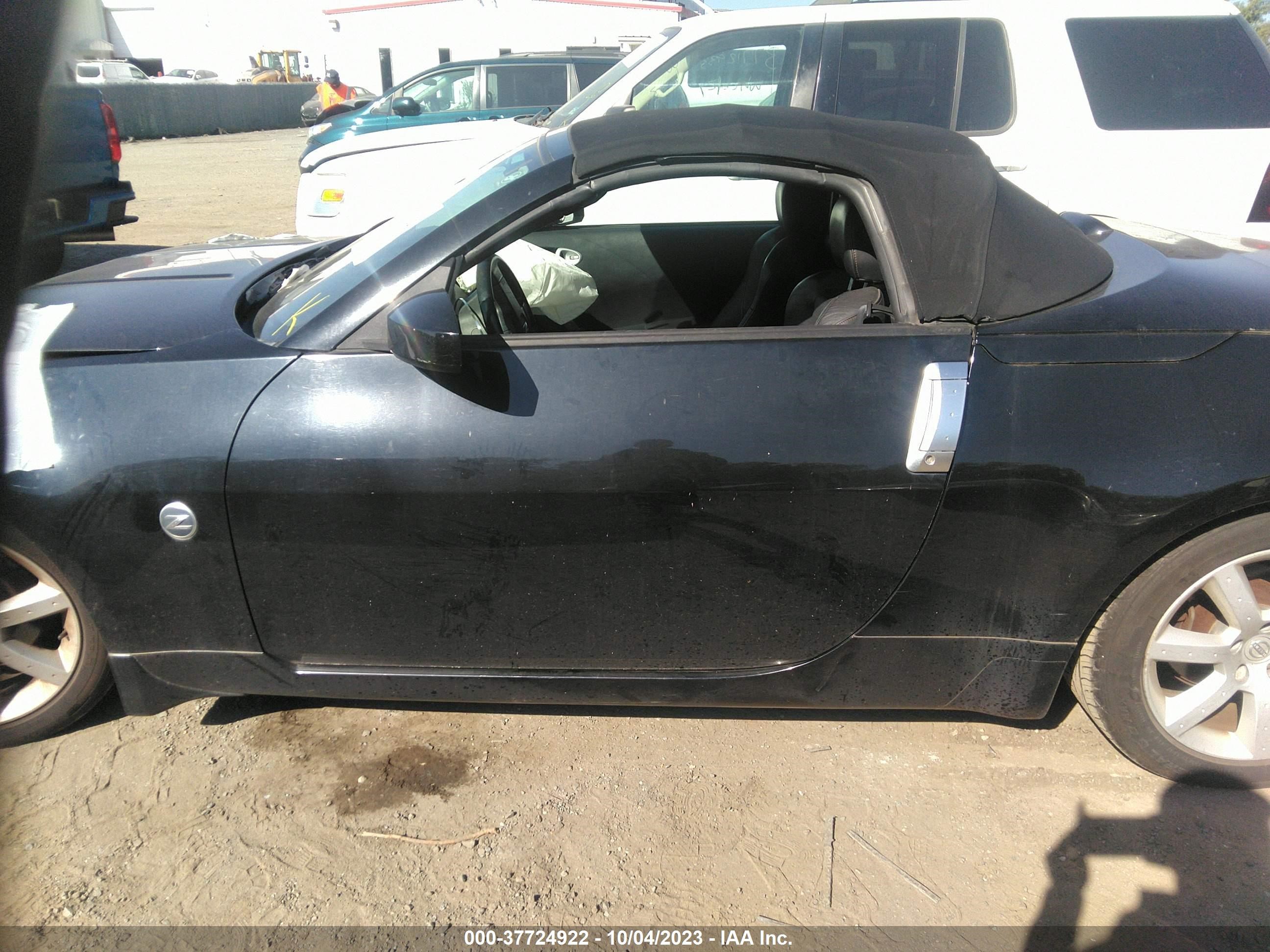 Photo 13 VIN: JN1AZ36A34M251303 - NISSAN 350Z 