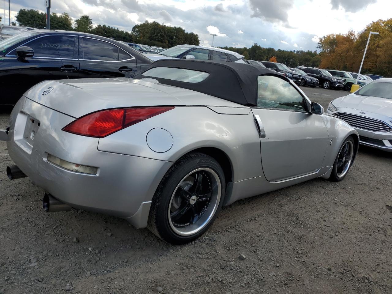 Photo 2 VIN: JN1AZ36A34T000643 - NISSAN 350Z 