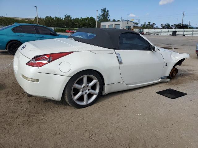 Photo 2 VIN: JN1AZ36A55M754820 - NISSAN 350Z 