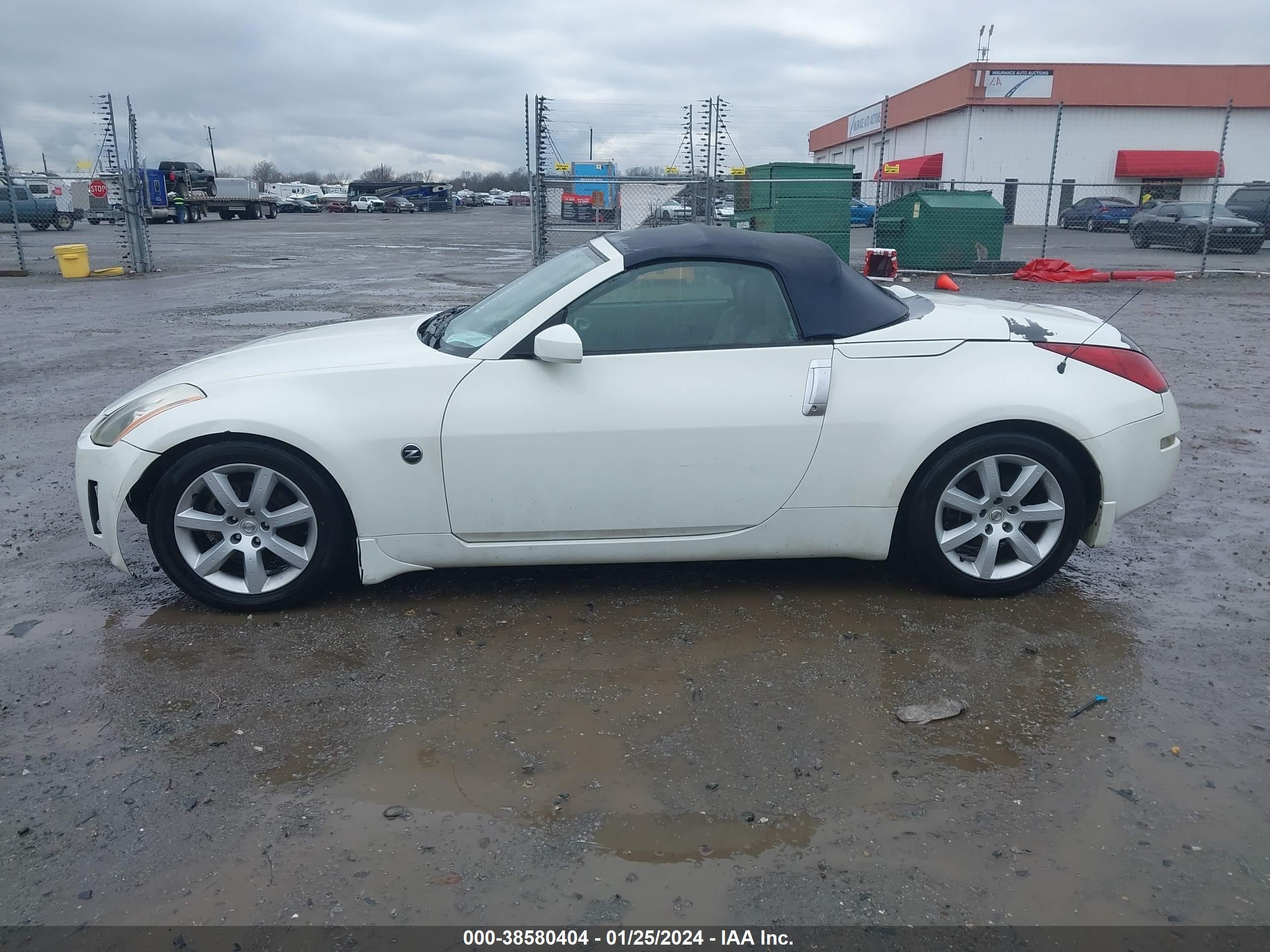 Photo 13 VIN: JN1AZ36A64T013161 - NISSAN 350Z 