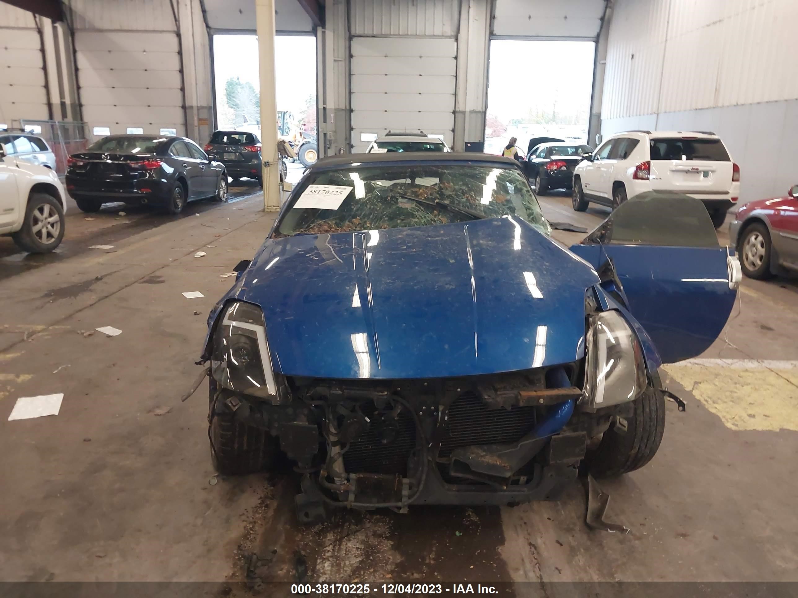 Photo 12 VIN: JN1AZ36A75M754849 - NISSAN 350Z 