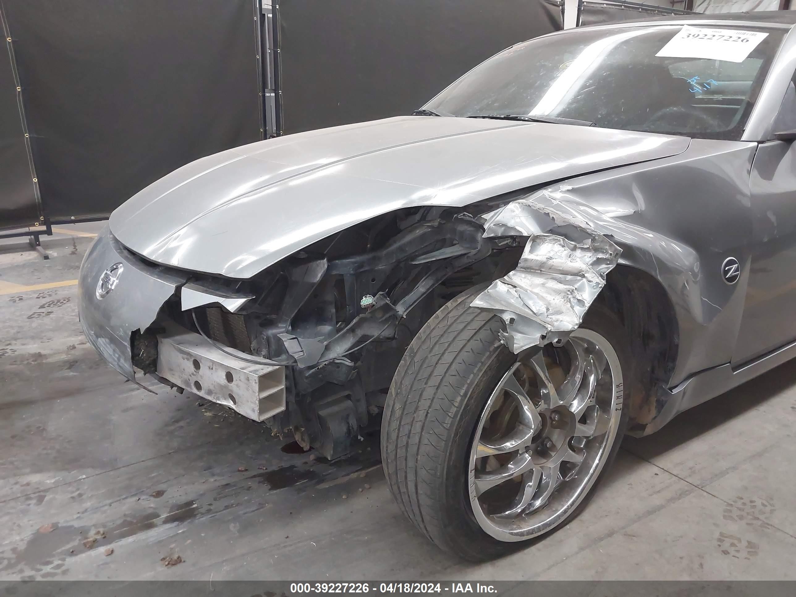 Photo 5 VIN: JN1AZ36A76M456965 - NISSAN 350Z 