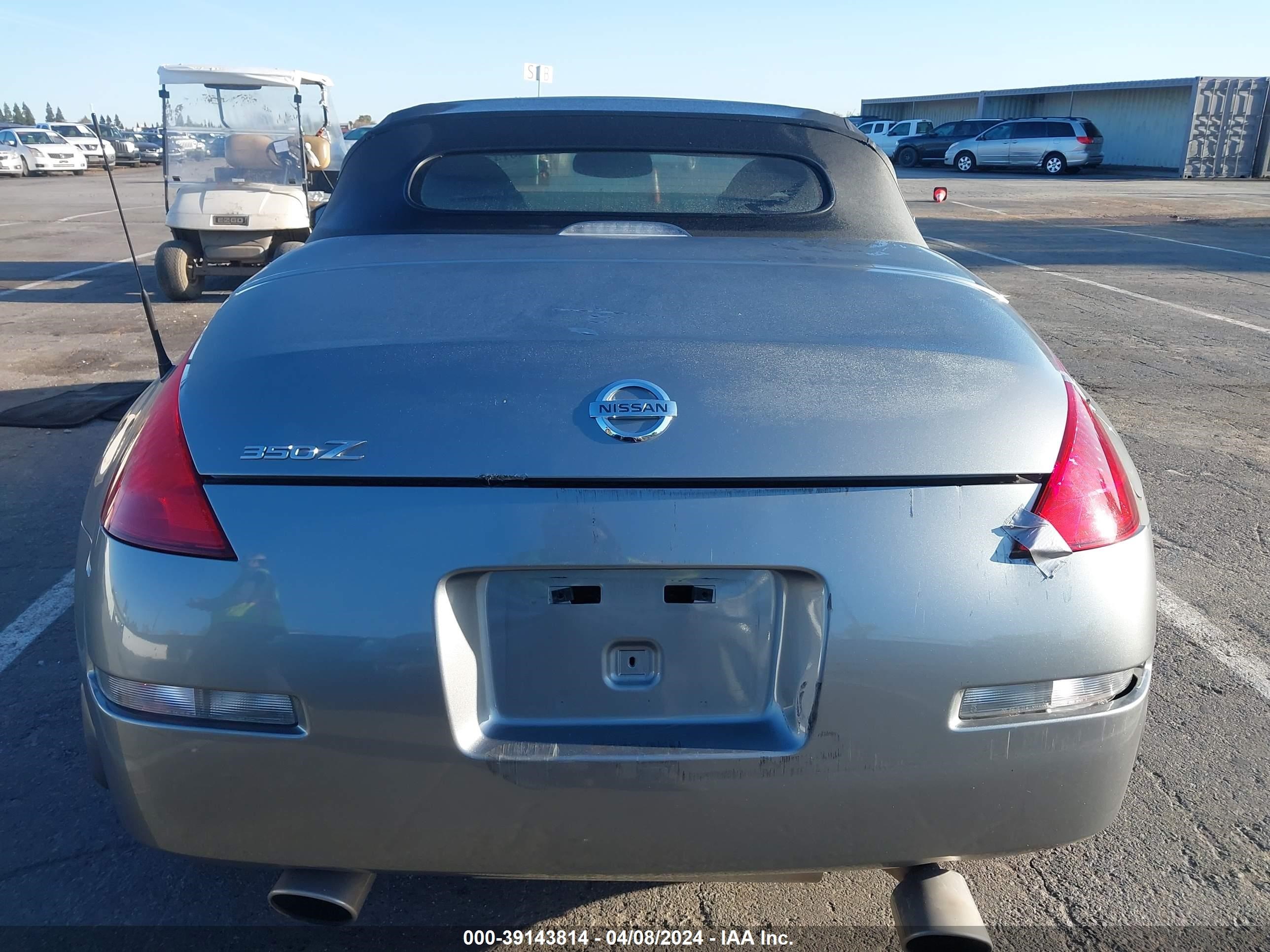 Photo 15 VIN: JN1AZ36A85M750986 - NISSAN 350Z 