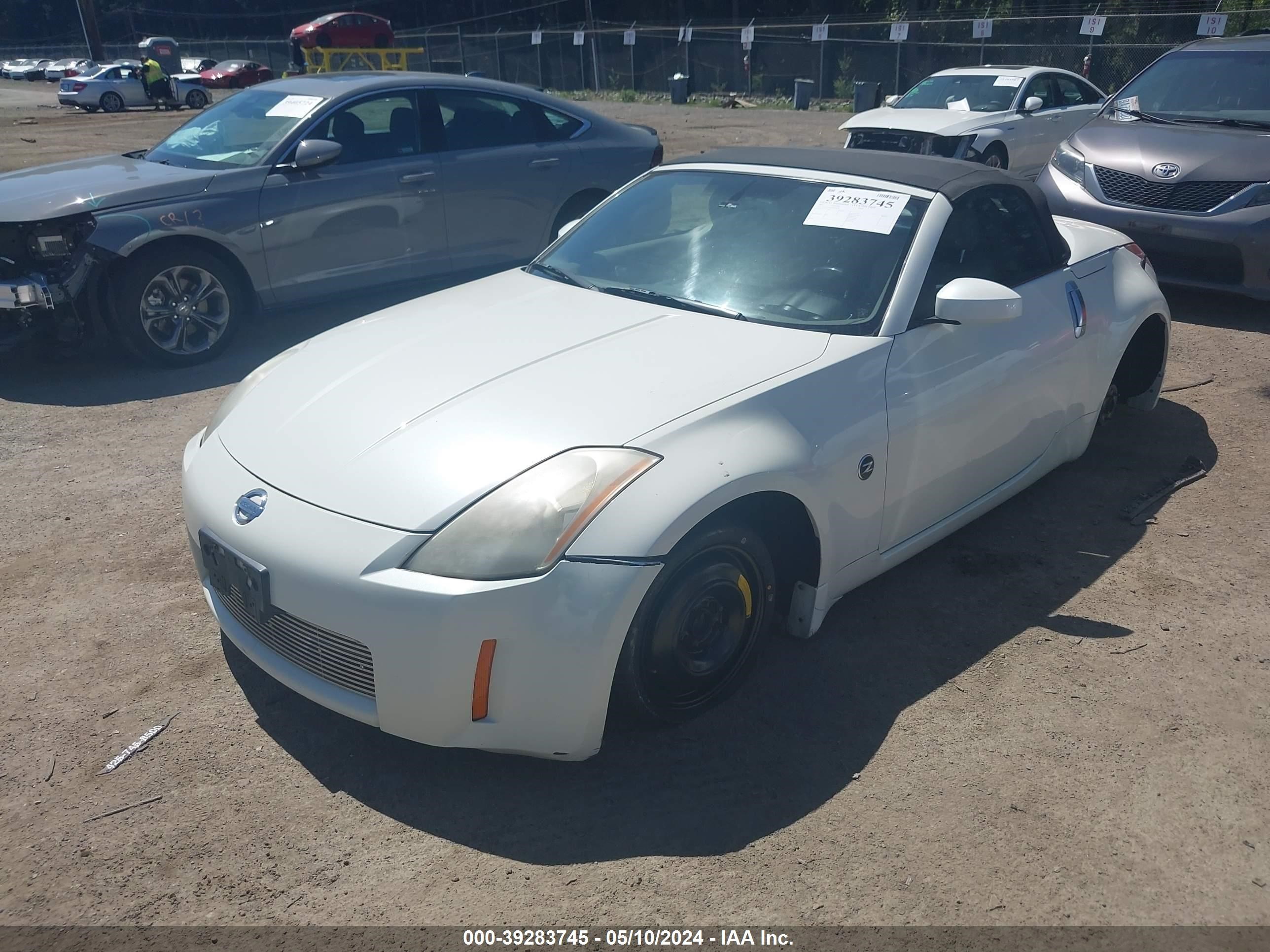 Photo 1 VIN: JN1AZ36A85M758070 - NISSAN 350Z 