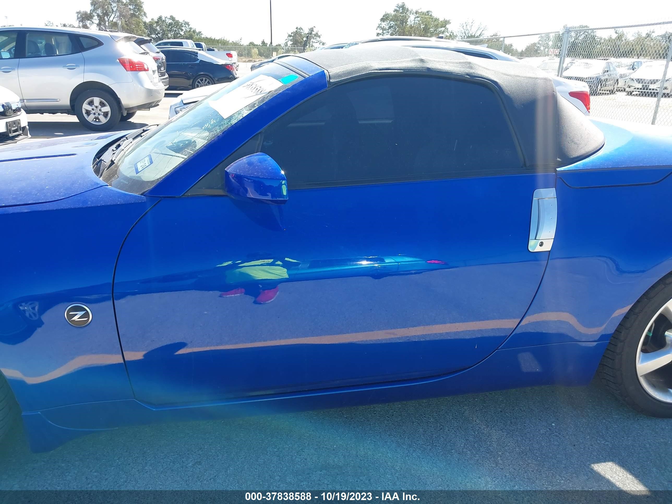 Photo 13 VIN: JN1AZ36A86M451077 - NISSAN 350Z 