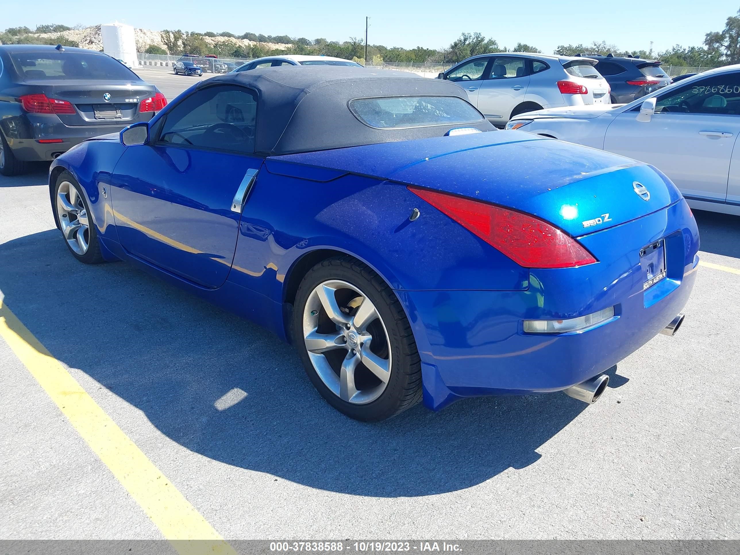 Photo 2 VIN: JN1AZ36A86M451077 - NISSAN 350Z 