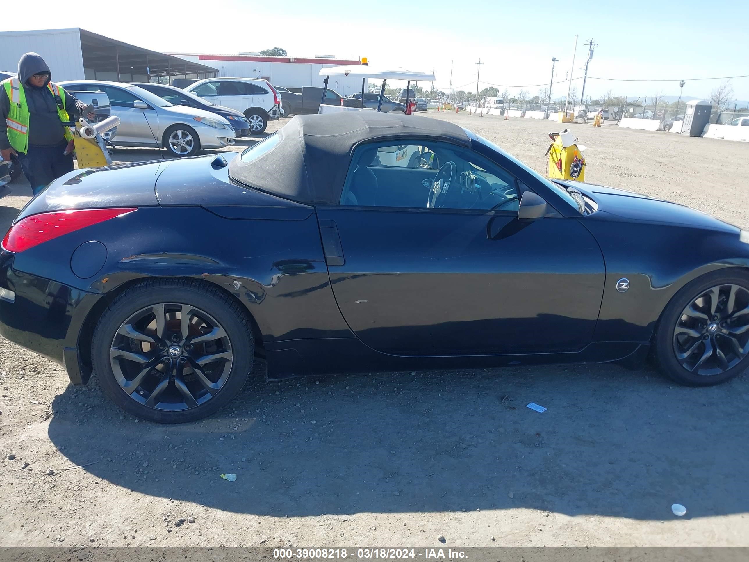 Photo 12 VIN: JN1AZ36A96M453050 - NISSAN 350Z 