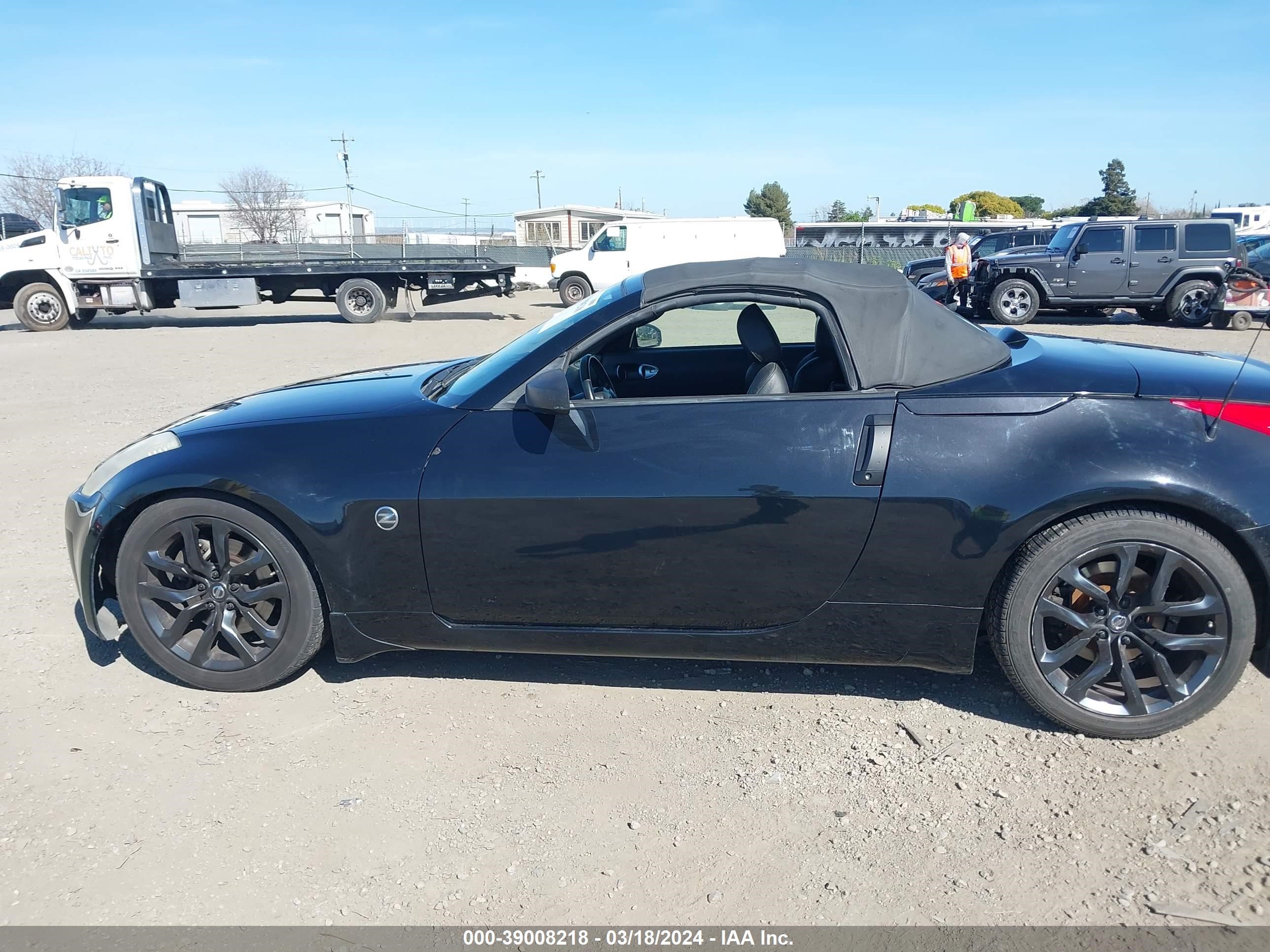 Photo 13 VIN: JN1AZ36A96M453050 - NISSAN 350Z 