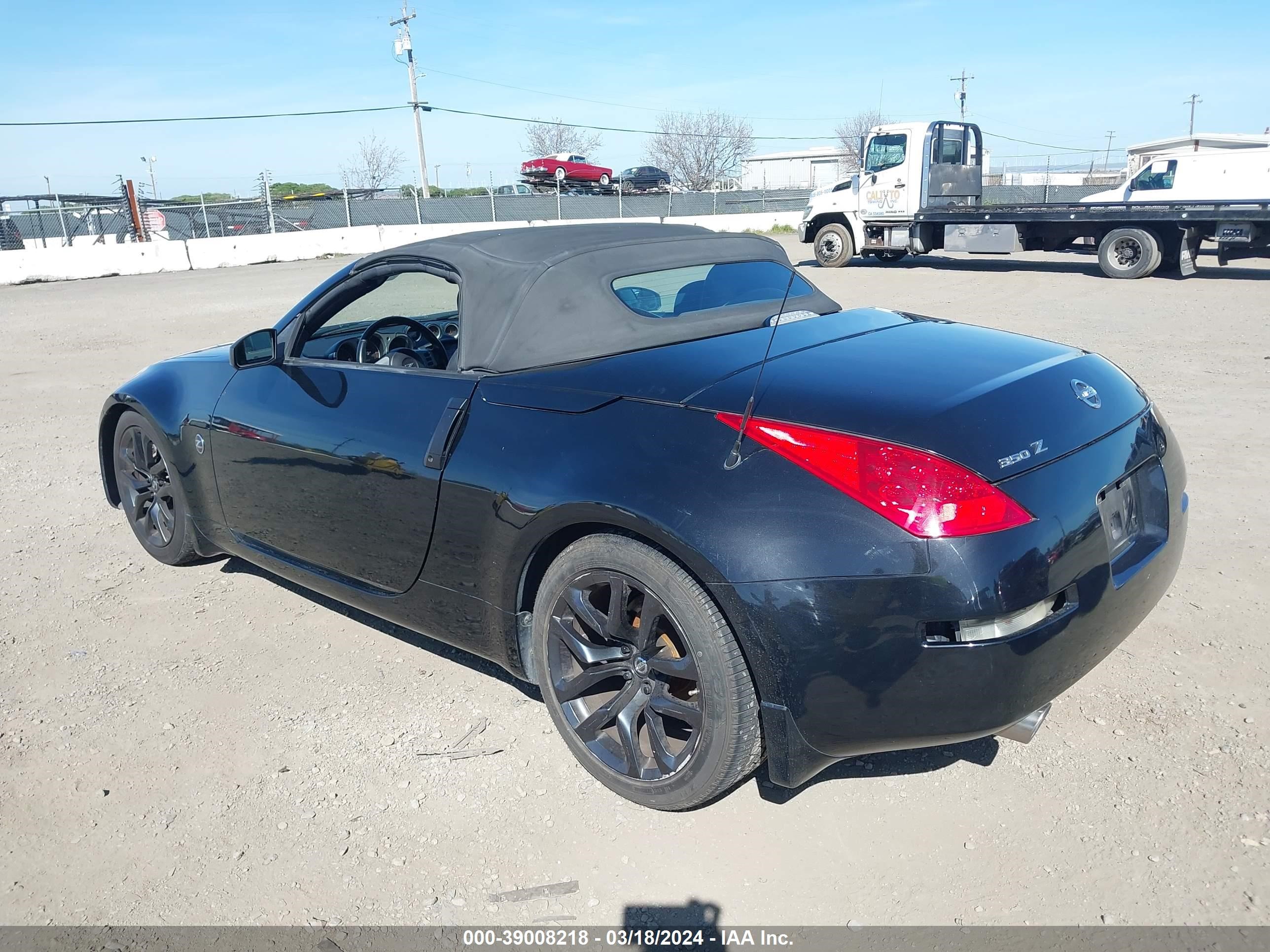 Photo 2 VIN: JN1AZ36A96M453050 - NISSAN 350Z 