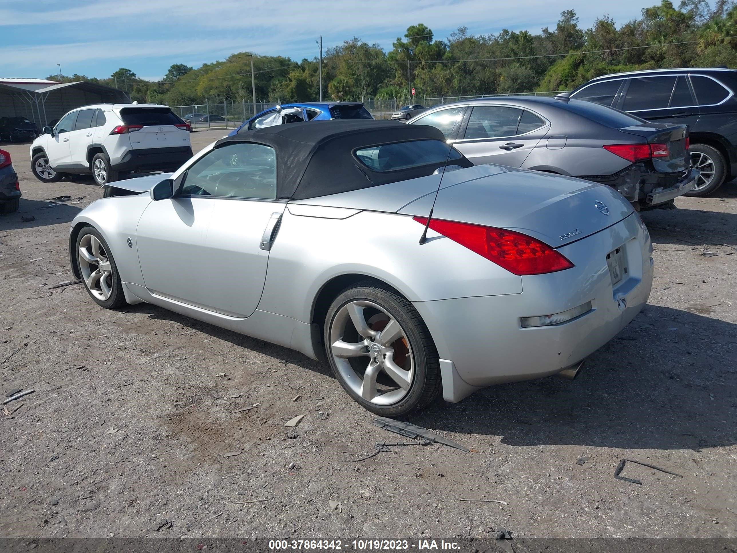 Photo 2 VIN: JN1AZ36A96M456160 - NISSAN 350Z 