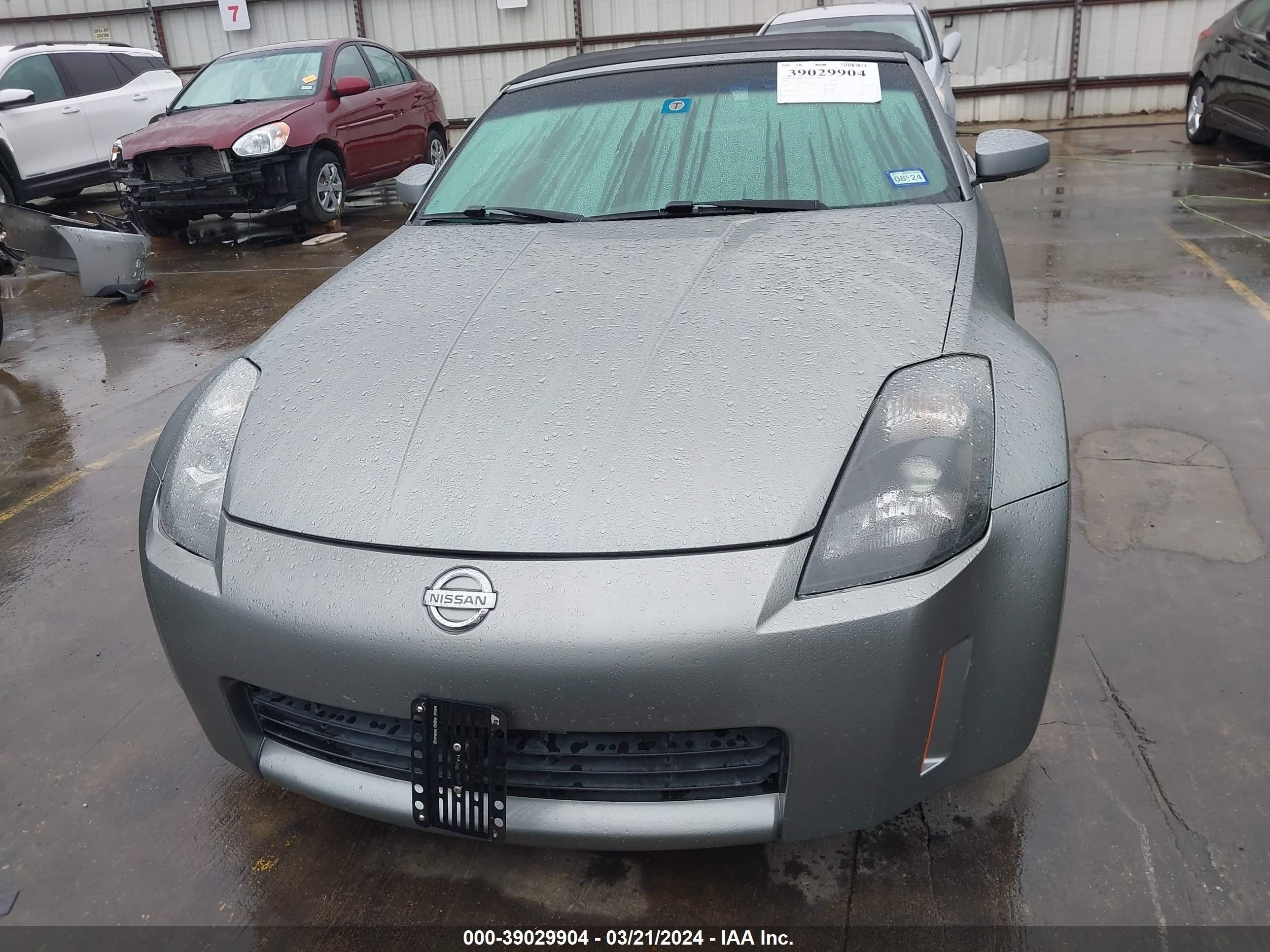 Photo 11 VIN: JN1AZ36D44T100096 - NISSAN 350Z 