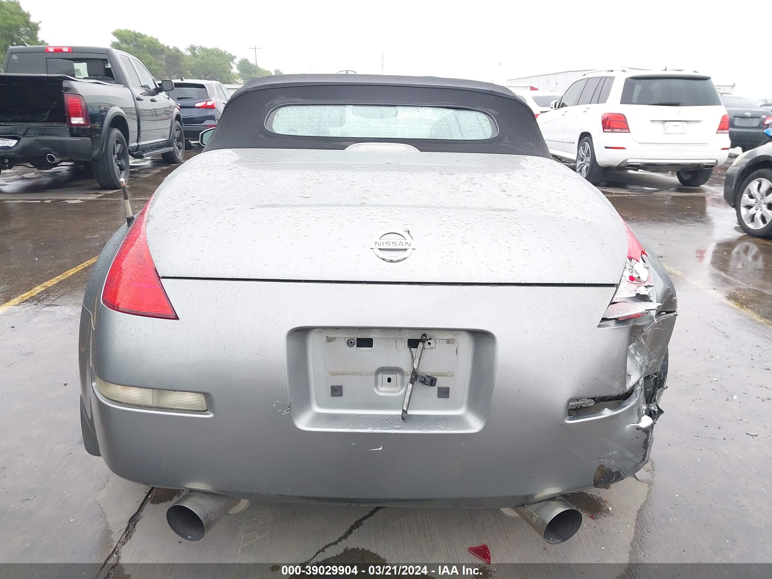 Photo 15 VIN: JN1AZ36D44T100096 - NISSAN 350Z 