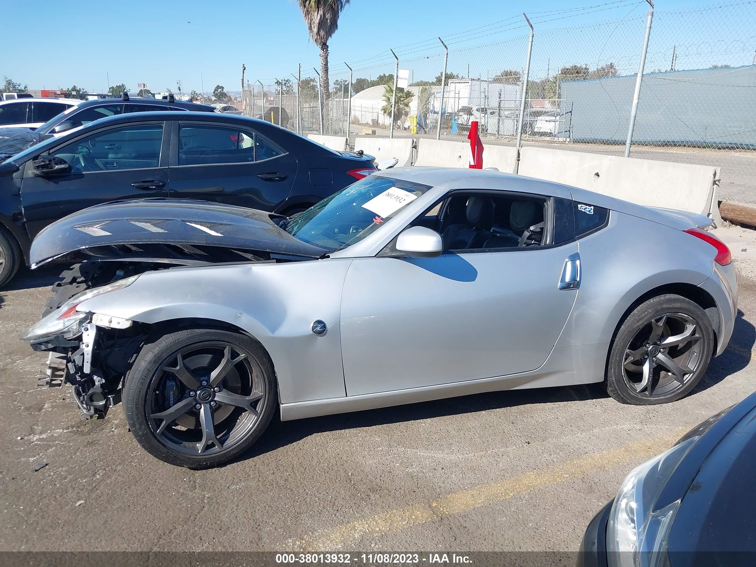 Photo 14 VIN: JN1AZ44E09M402505 - NISSAN 370Z 