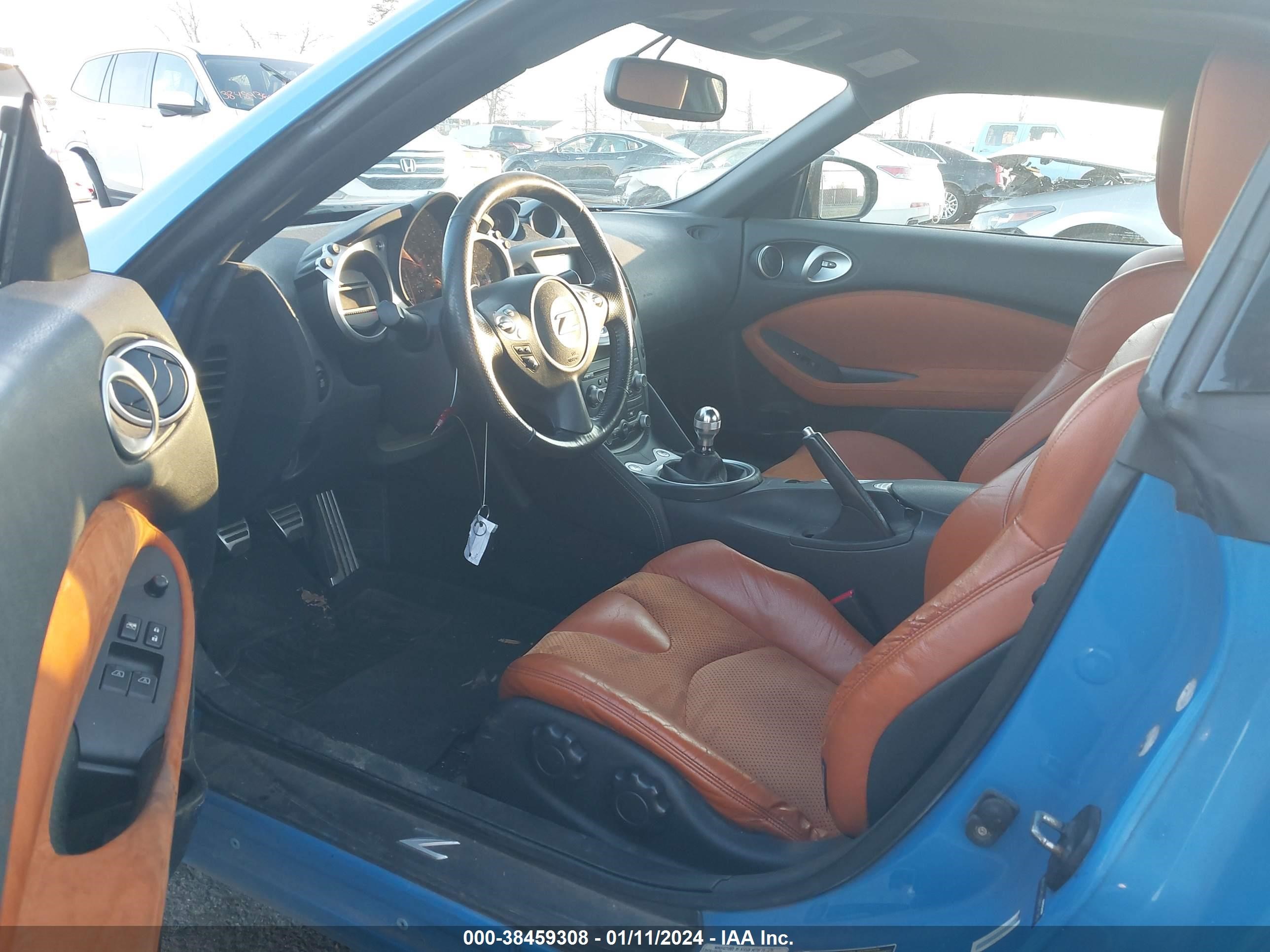 Photo 4 VIN: JN1AZ44E39M404295 - NISSAN 370Z 