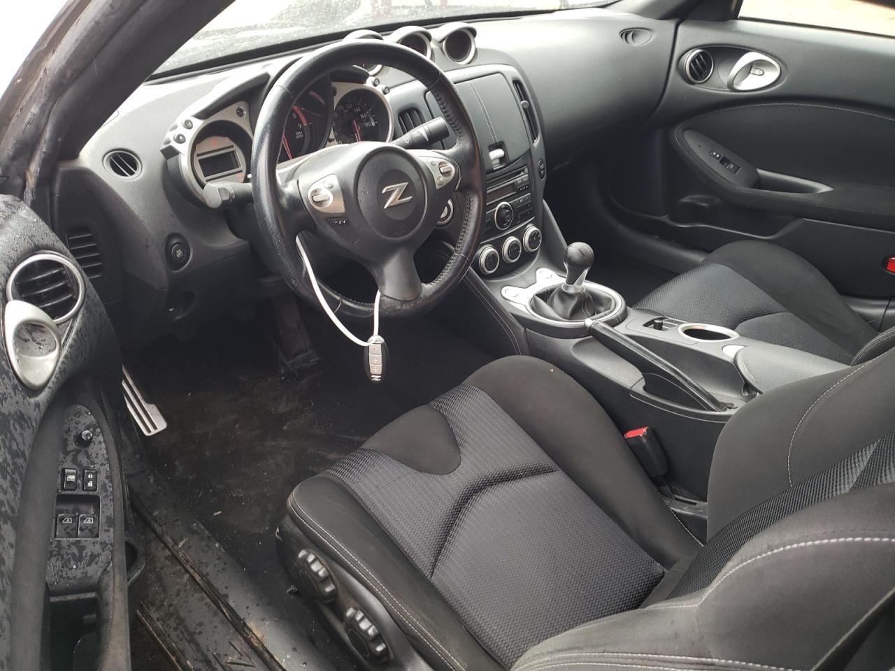 Photo 7 VIN: JN1AZ44E69M408406 - NISSAN 370Z 