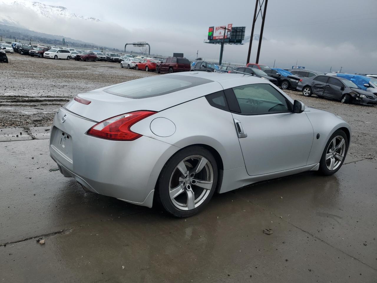 Photo 2 VIN: JN1AZ44E89M409220 - NISSAN 370Z 