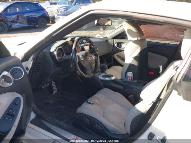 Photo 4 VIN: JN1AZ4EH0BM553486 - NISSAN 370Z 