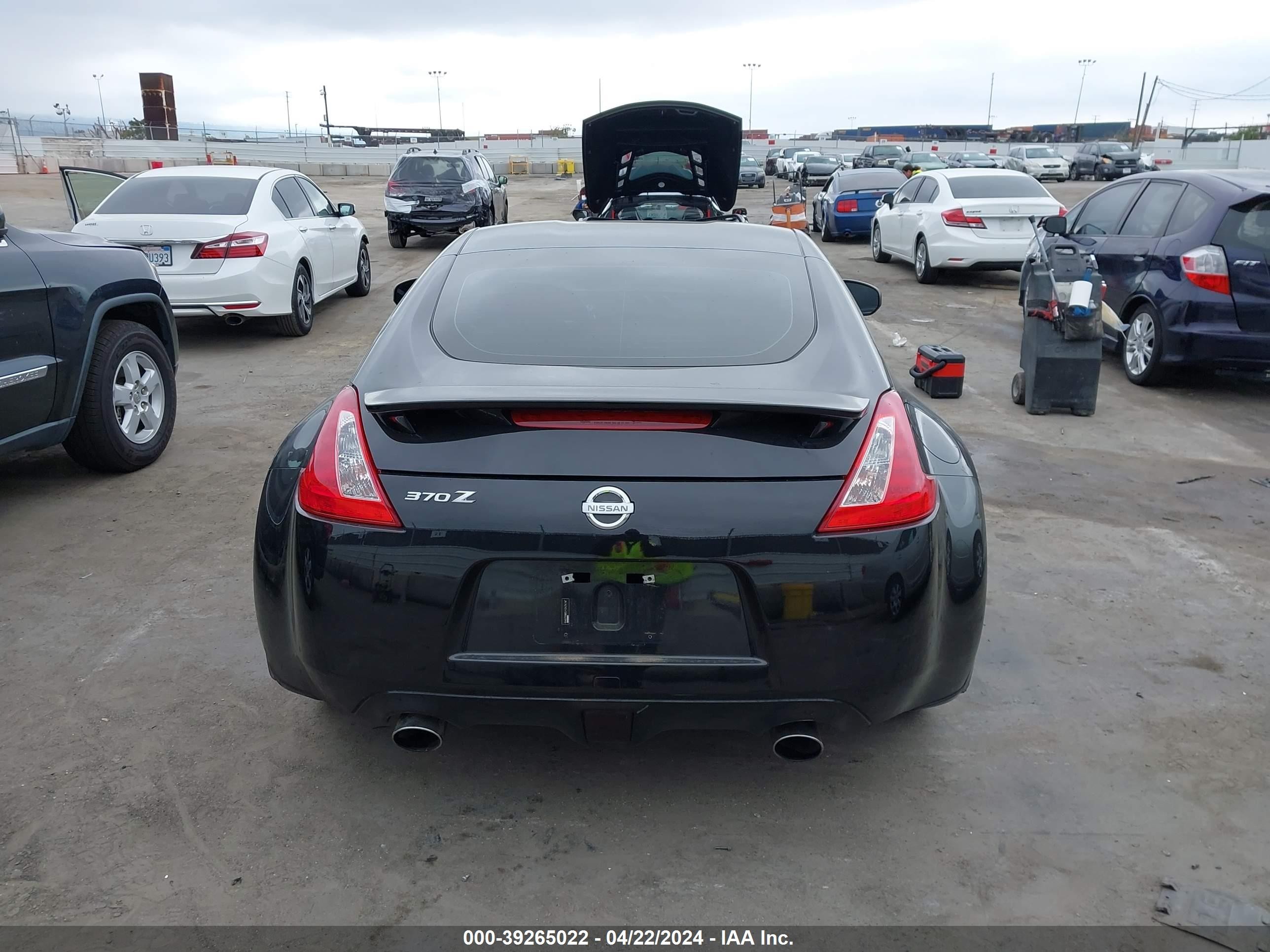 Photo 15 VIN: JN1AZ4EH1BM552945 - NISSAN 370Z 