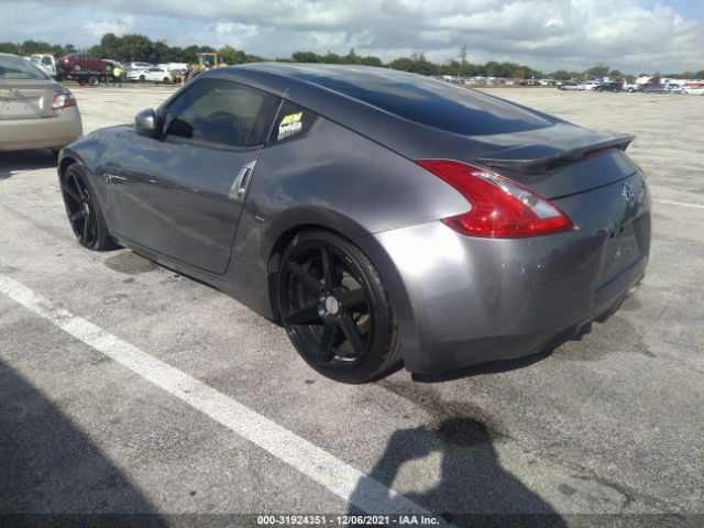 Photo 2 VIN: JN1AZ4EH1HM953145 - NISSAN 370Z 