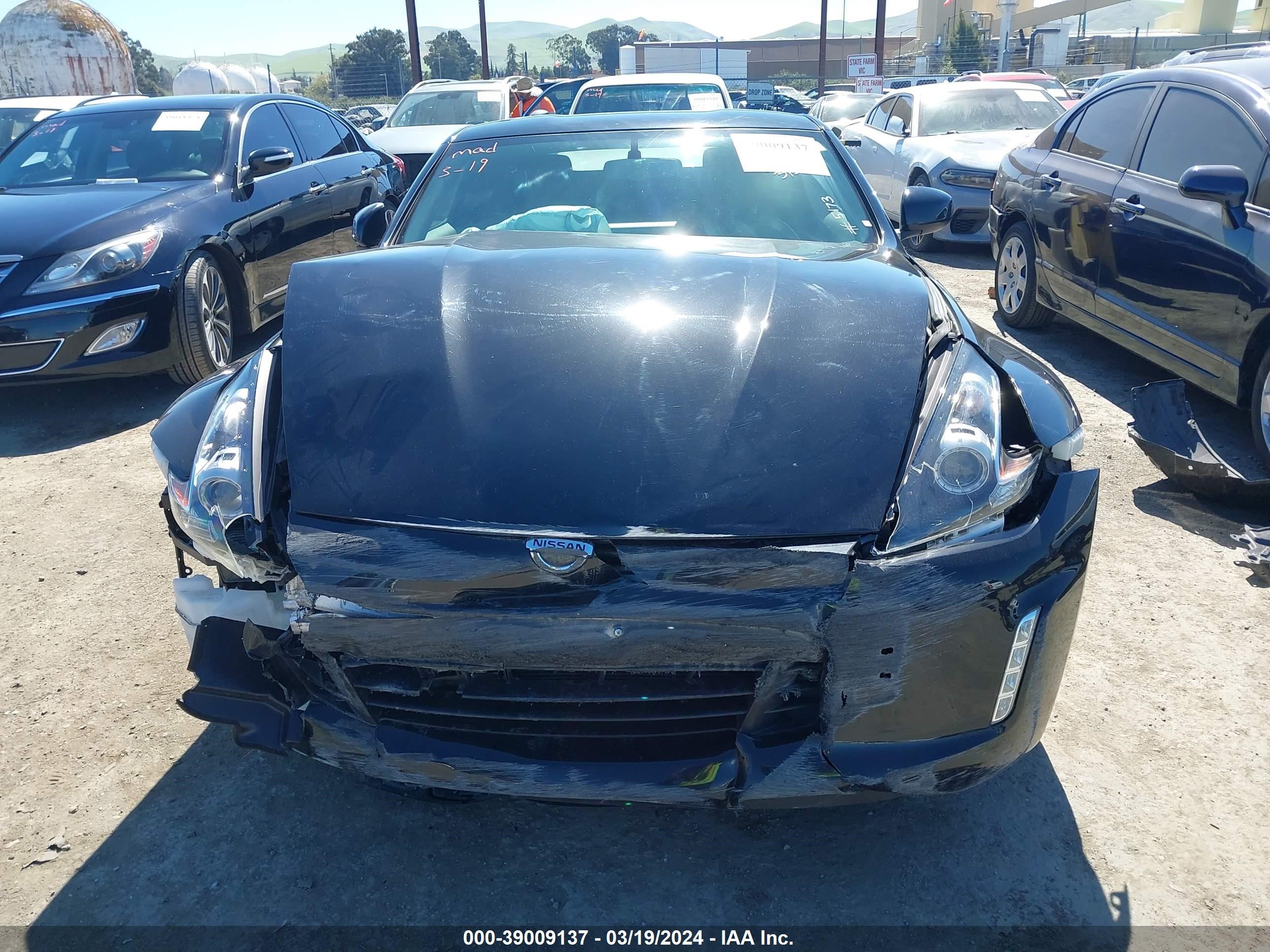 Photo 11 VIN: JN1AZ4EH1LM821317 - NISSAN 370Z 