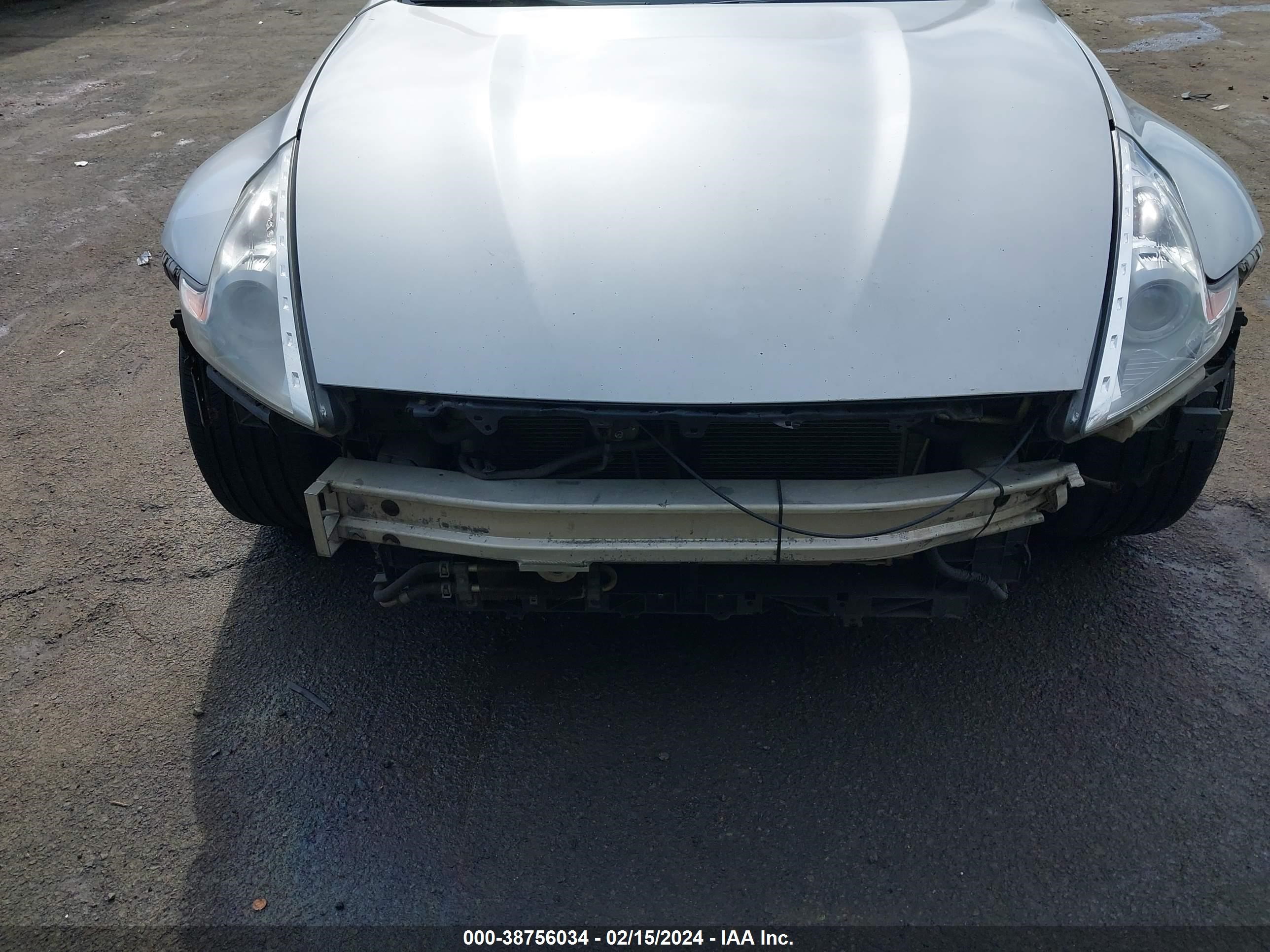 Photo 12 VIN: JN1AZ4EH2AM500321 - NISSAN 370Z 