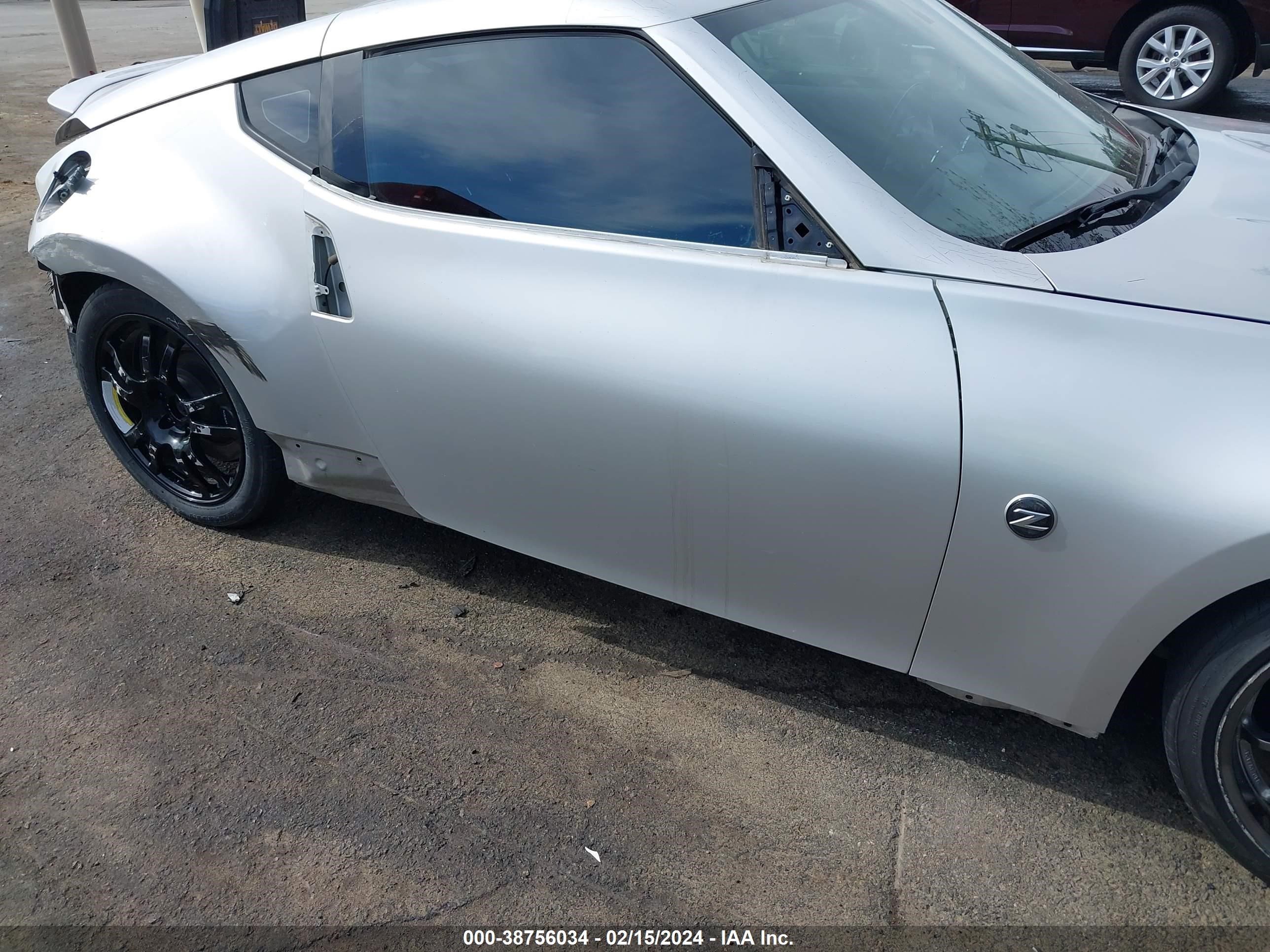 Photo 13 VIN: JN1AZ4EH2AM500321 - NISSAN 370Z 