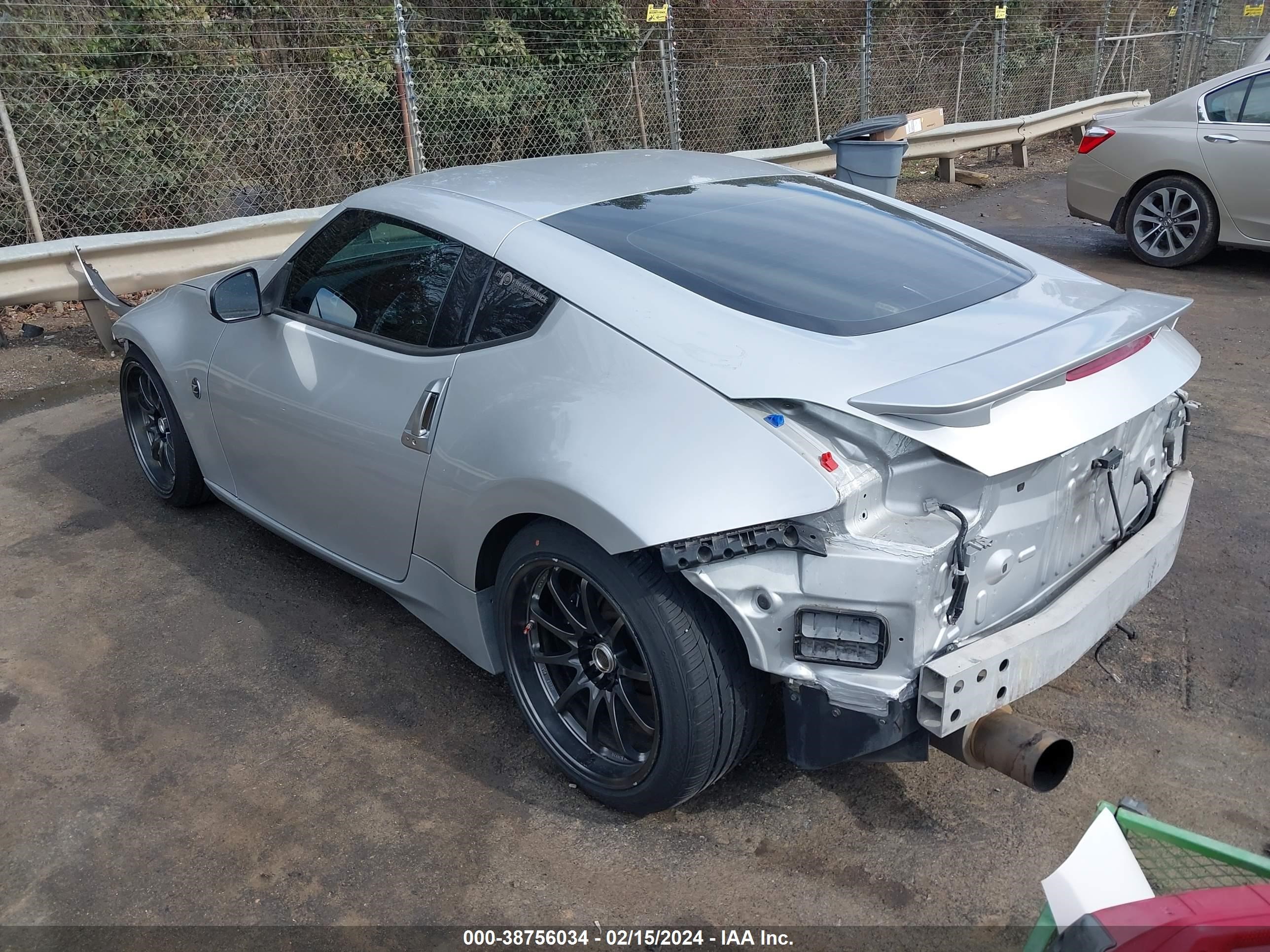 Photo 2 VIN: JN1AZ4EH2AM500321 - NISSAN 370Z 