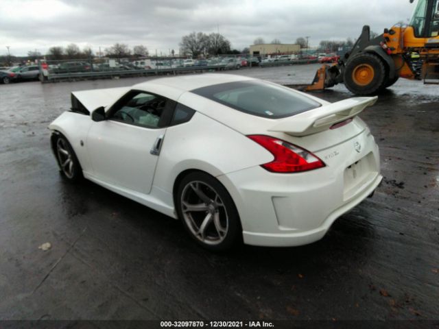 Photo 2 VIN: JN1AZ4EH2BM553845 - NISSAN 370Z 