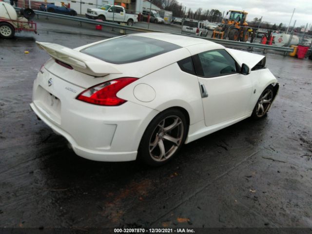 Photo 3 VIN: JN1AZ4EH2BM553845 - NISSAN 370Z 