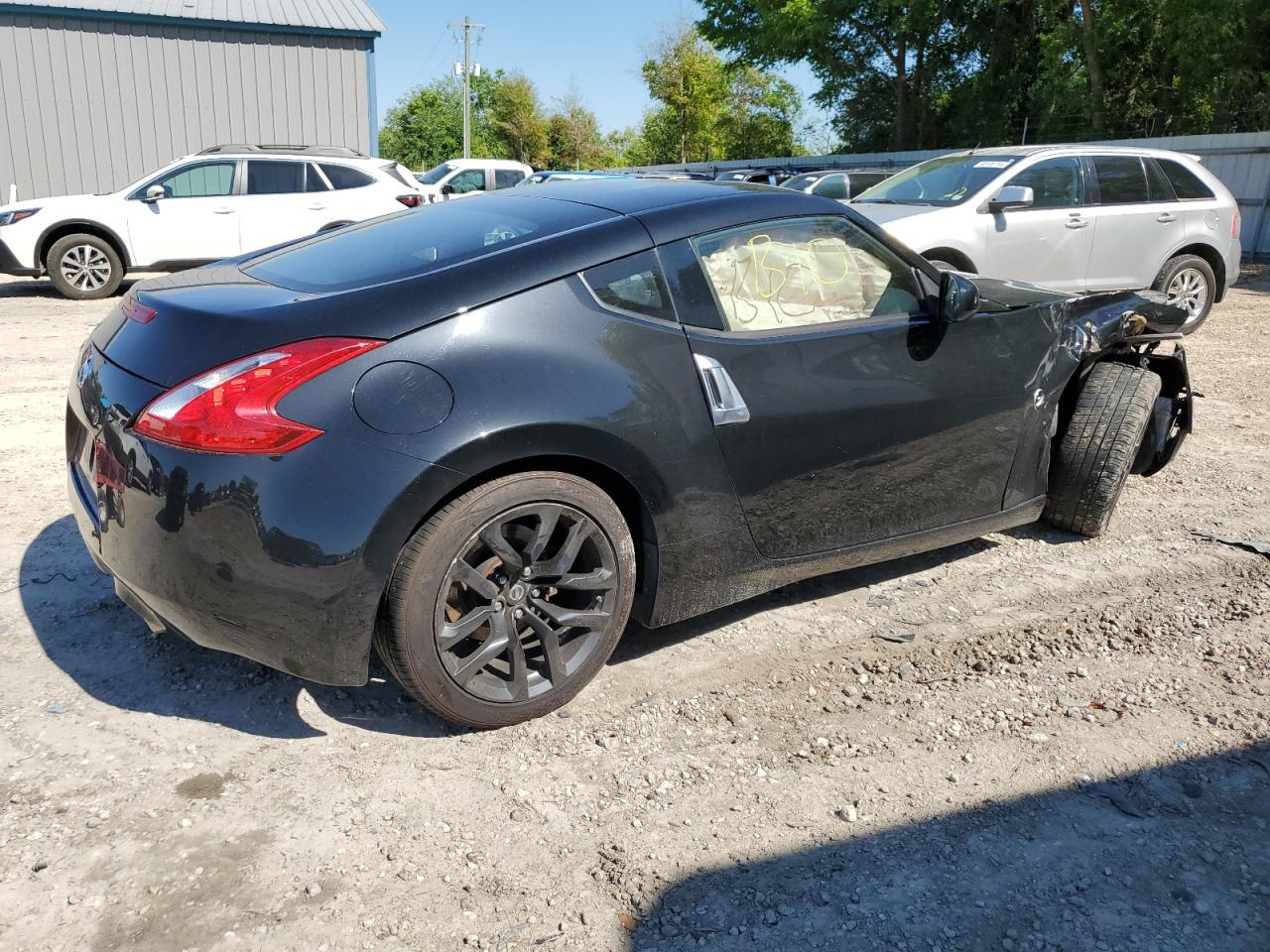 Photo 2 VIN: JN1AZ4EH2HM951839 - NISSAN 370Z 