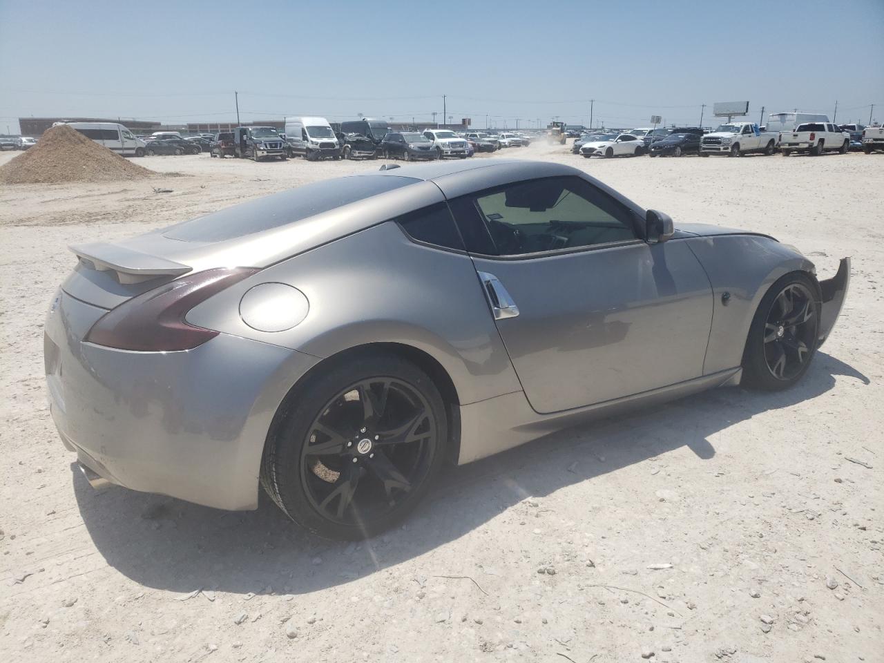 Photo 2 VIN: JN1AZ4EH3AM500621 - NISSAN 370Z 