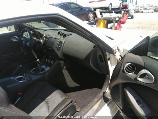 Photo 4 VIN: JN1AZ4EH3AM503793 - NISSAN 370Z 