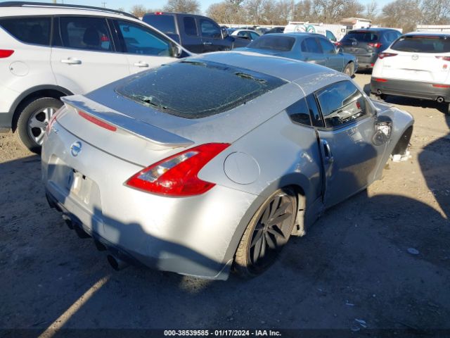 Photo 3 VIN: JN1AZ4EH3CM565066 - NISSAN 370Z 