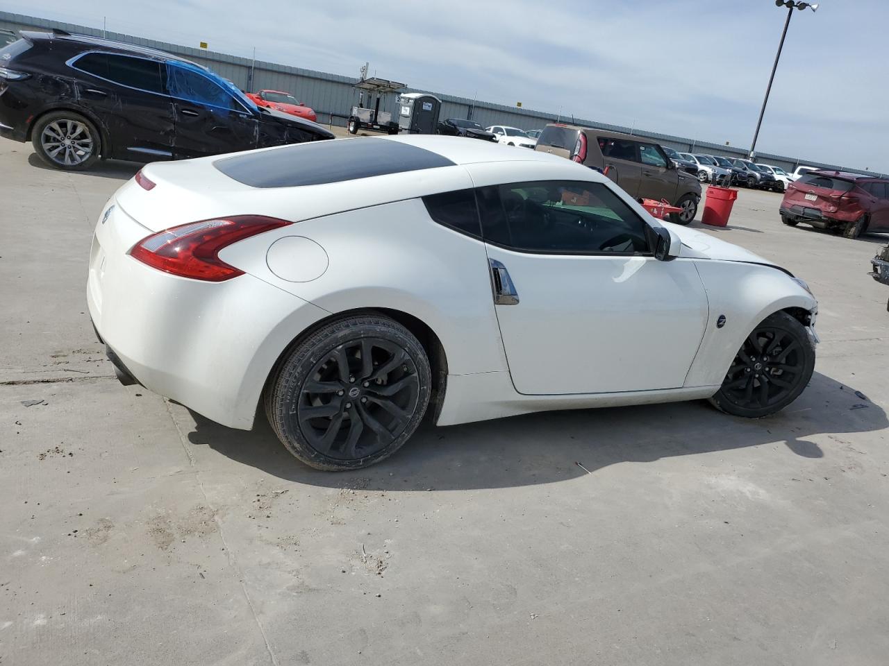 Photo 2 VIN: JN1AZ4EH4LM823305 - NISSAN 370Z 