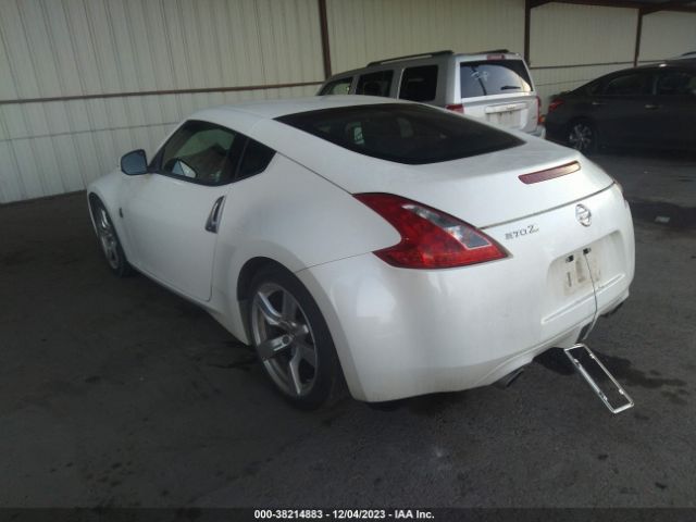 Photo 2 VIN: JN1AZ4EH5BM550227 - NISSAN 370Z 