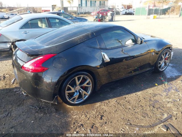 Photo 3 VIN: JN1AZ4EH5HM955433 - NISSAN 370Z 