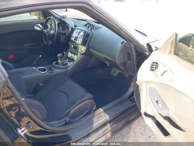 Photo 4 VIN: JN1AZ4EH5HM955433 - NISSAN 370Z 