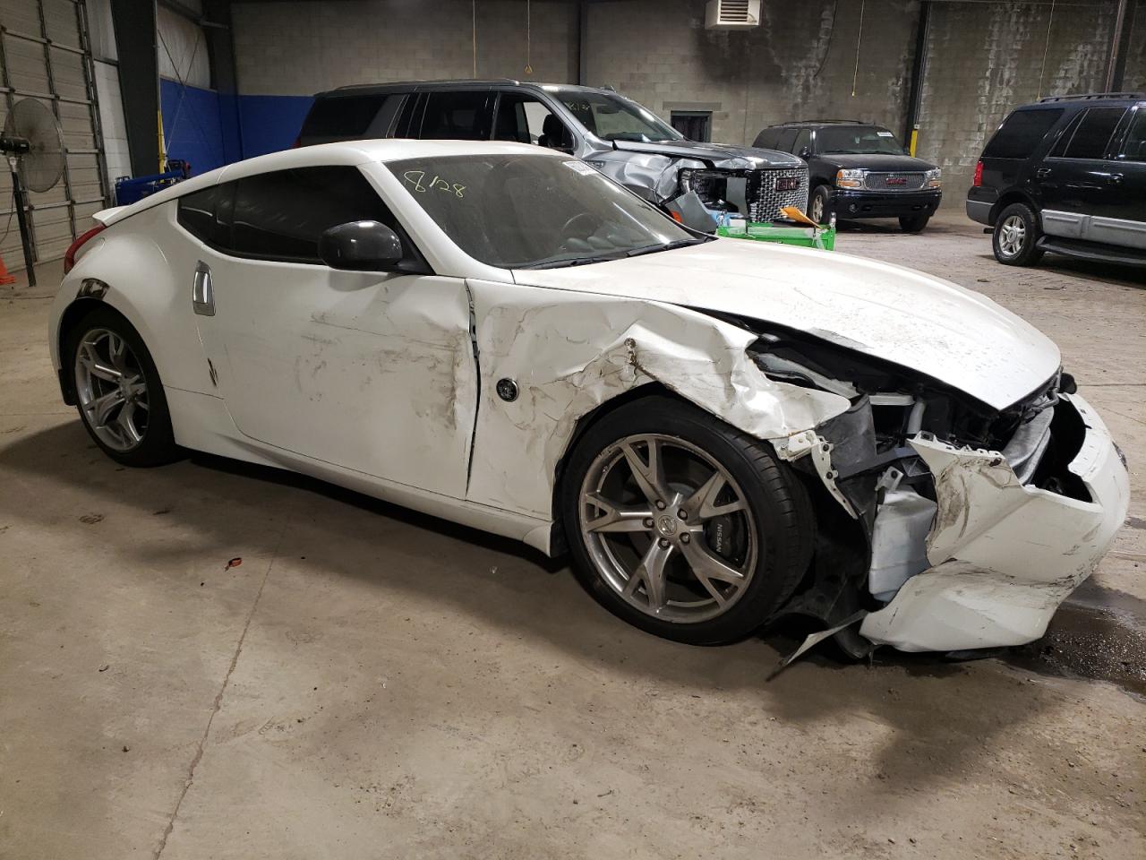 Photo 3 VIN: JN1AZ4EH6CM564168 - NISSAN 370Z 