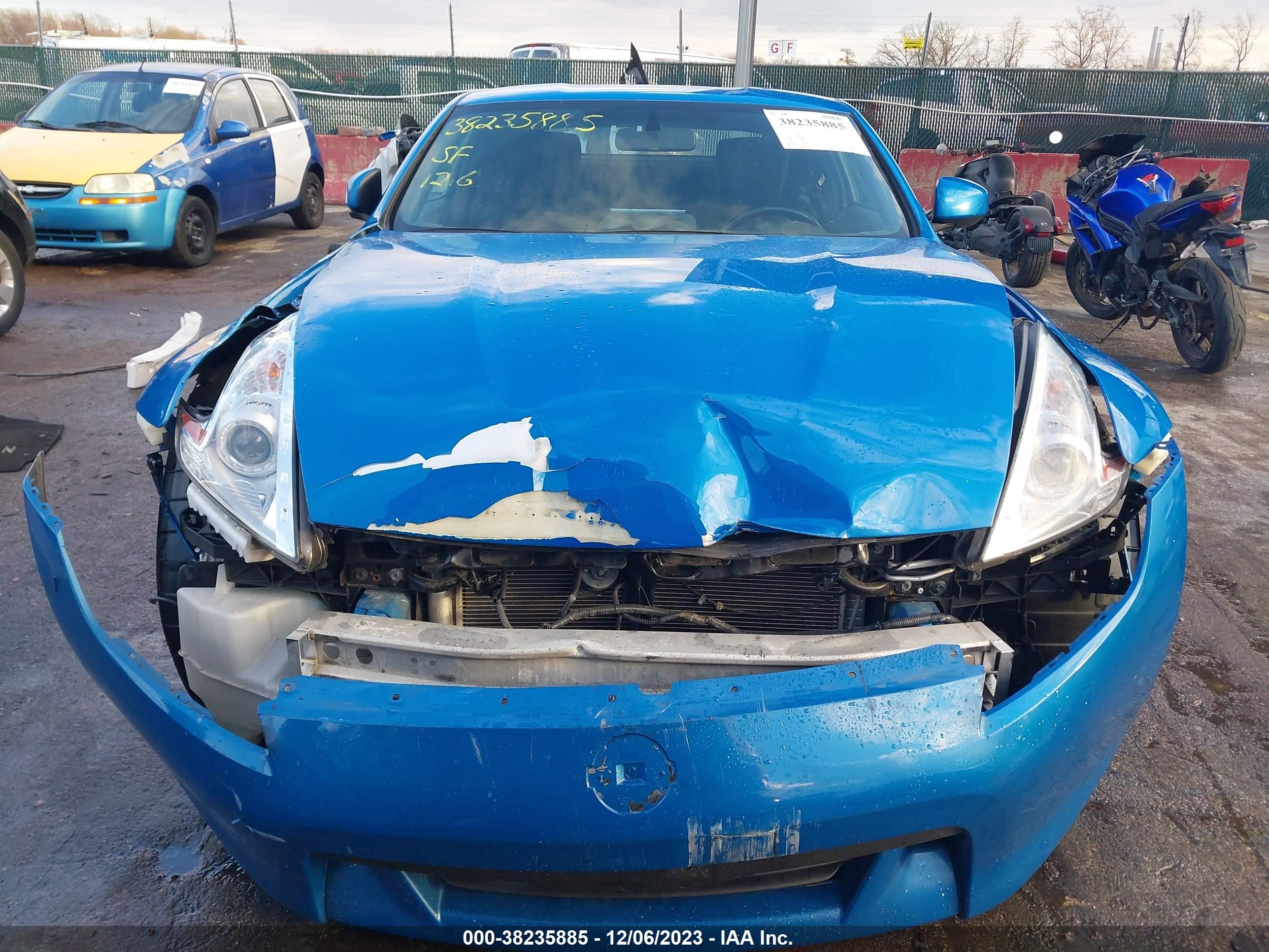 Photo 12 VIN: JN1AZ4EH6CM565269 - NISSAN 370Z 