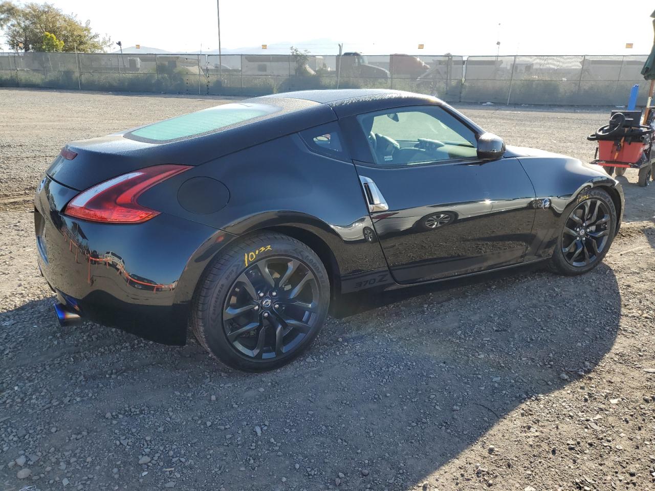 Photo 2 VIN: JN1AZ4EH6JM571585 - NISSAN 370Z 