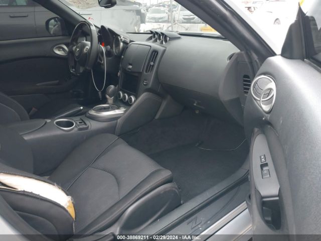 Photo 4 VIN: JN1AZ4EH6KM422577 - NISSAN 370Z 