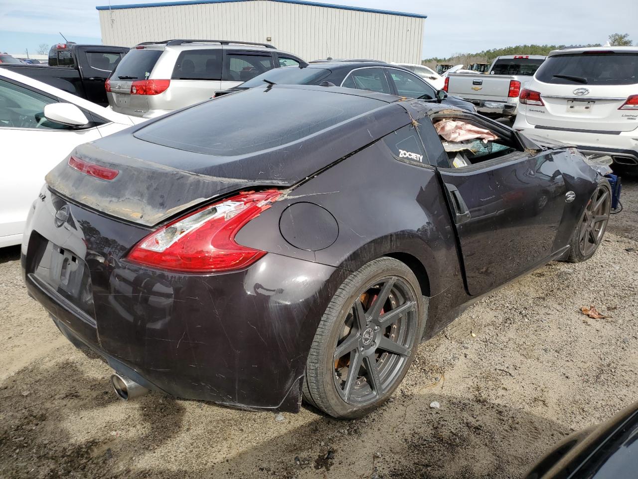 Photo 2 VIN: JN1AZ4EH7AM502873 - NISSAN 370Z 