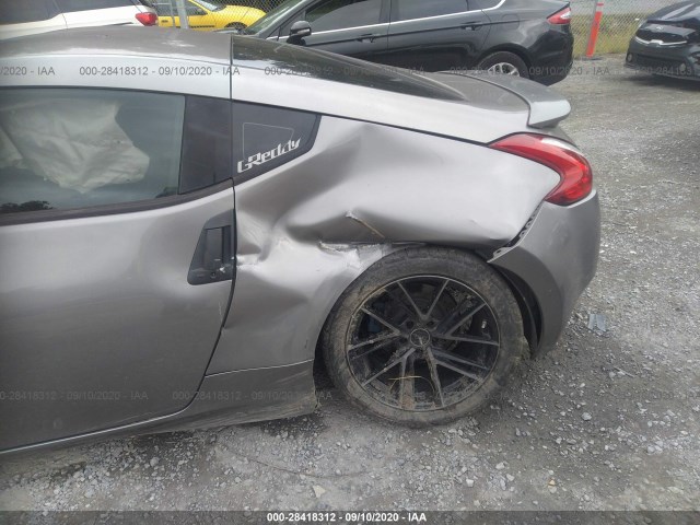 Photo 5 VIN: JN1AZ4EH7AM506034 - NISSAN 370Z 