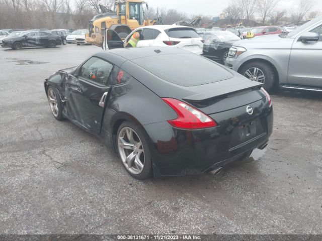 Photo 2 VIN: JN1AZ4EH7BM553646 - NISSAN 370Z 