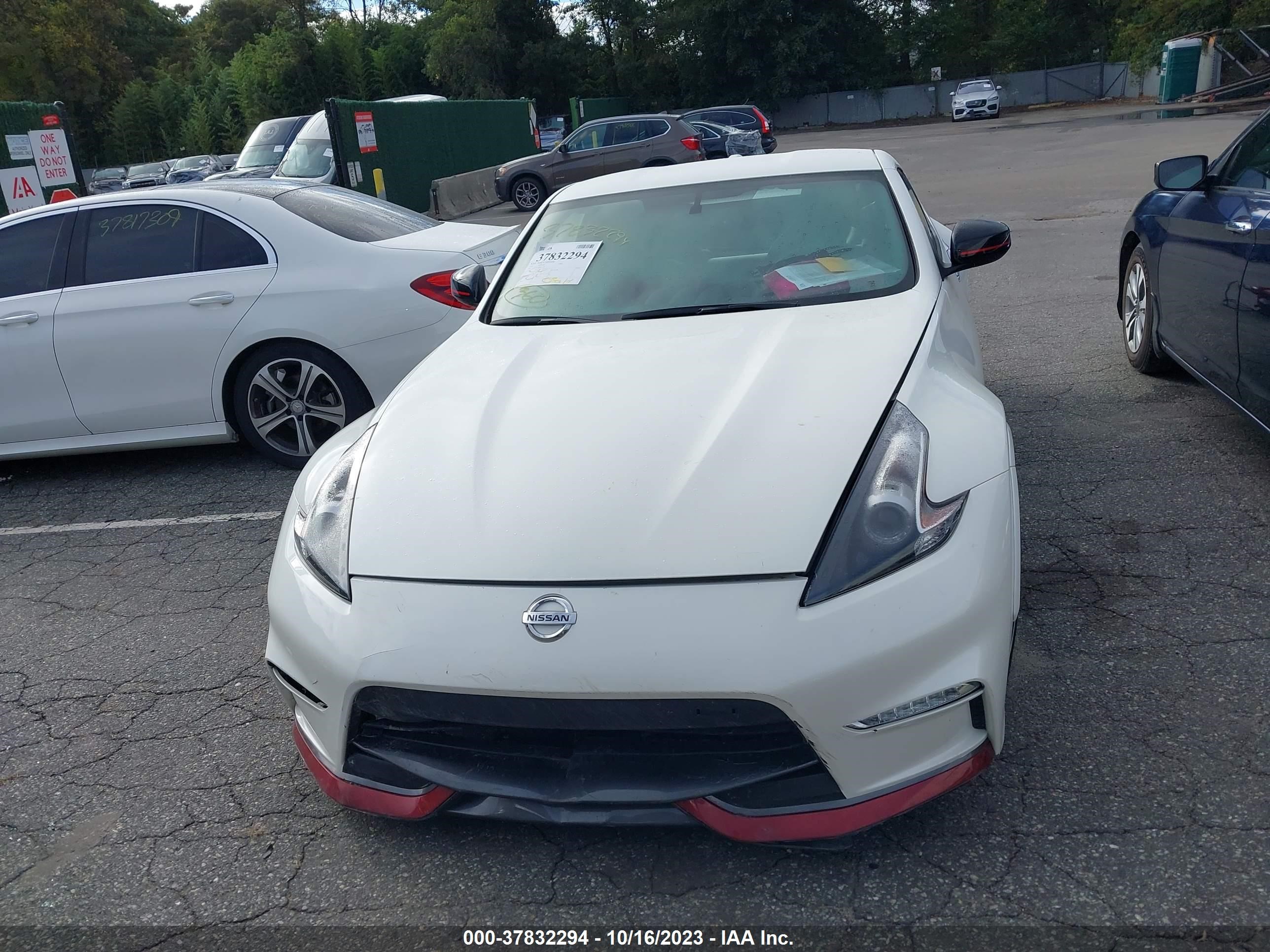 Photo 11 VIN: JN1AZ4EH7GM935778 - NISSAN 370Z 