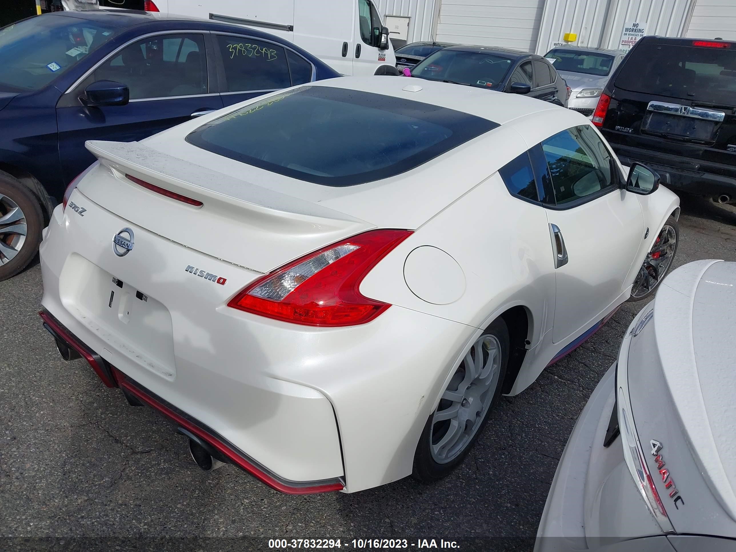 Photo 3 VIN: JN1AZ4EH7GM935778 - NISSAN 370Z 