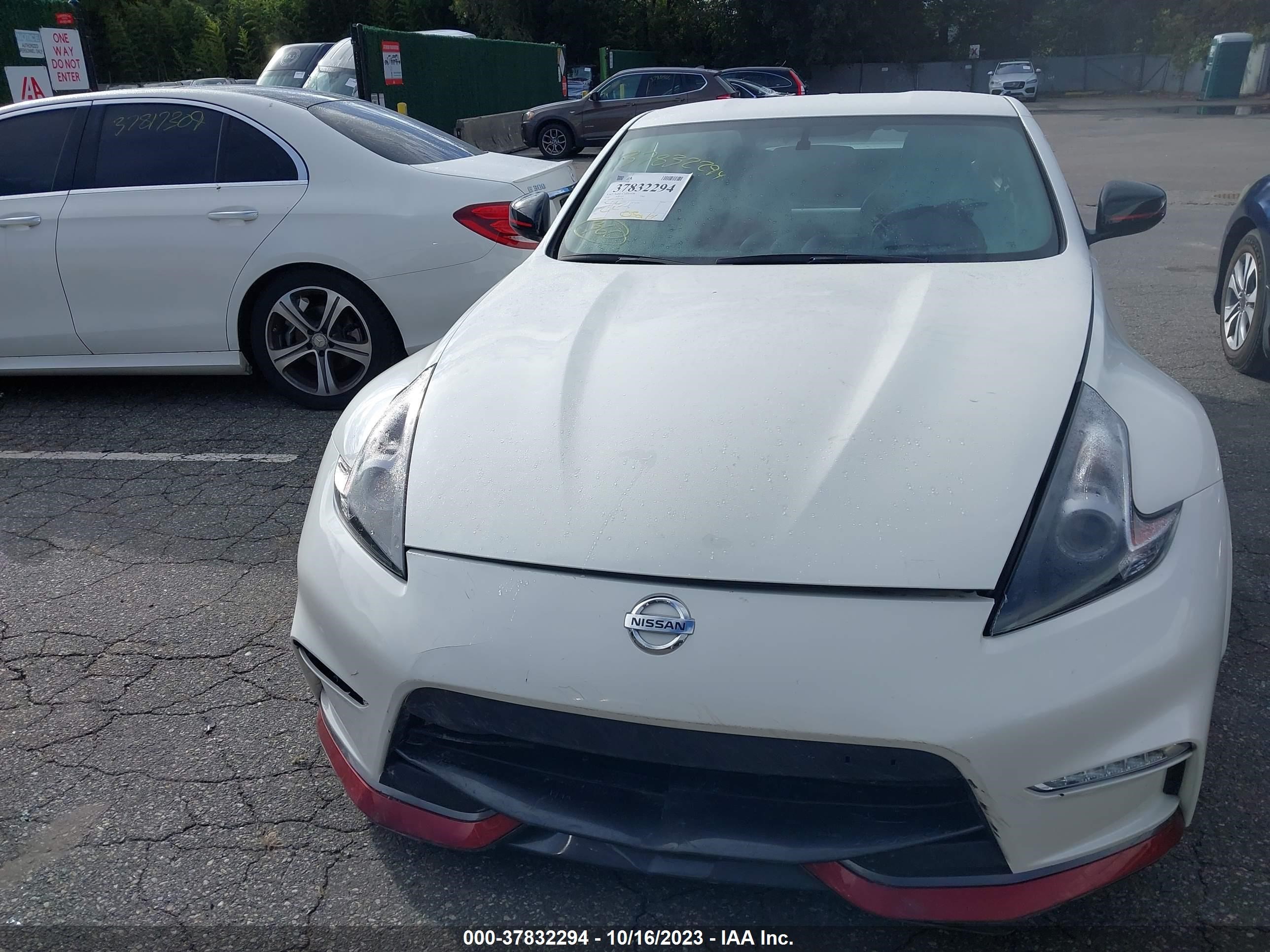 Photo 5 VIN: JN1AZ4EH7GM935778 - NISSAN 370Z 