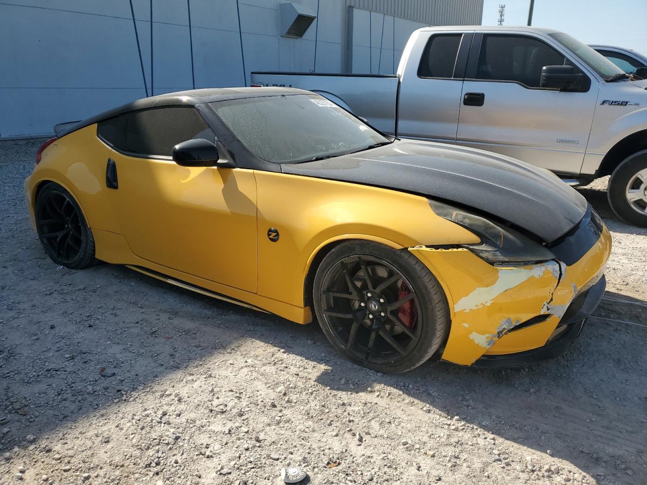 Photo 3 VIN: JN1AZ4EH8HM951148 - NISSAN 370Z 